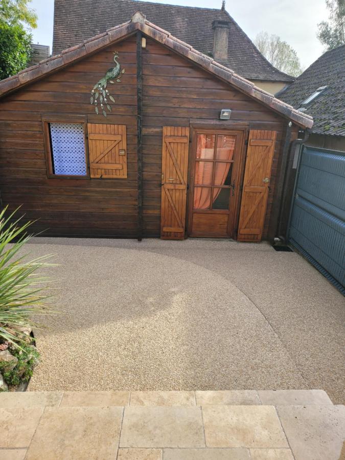 Au petit Chalet Gigouzac Extérieur photo
